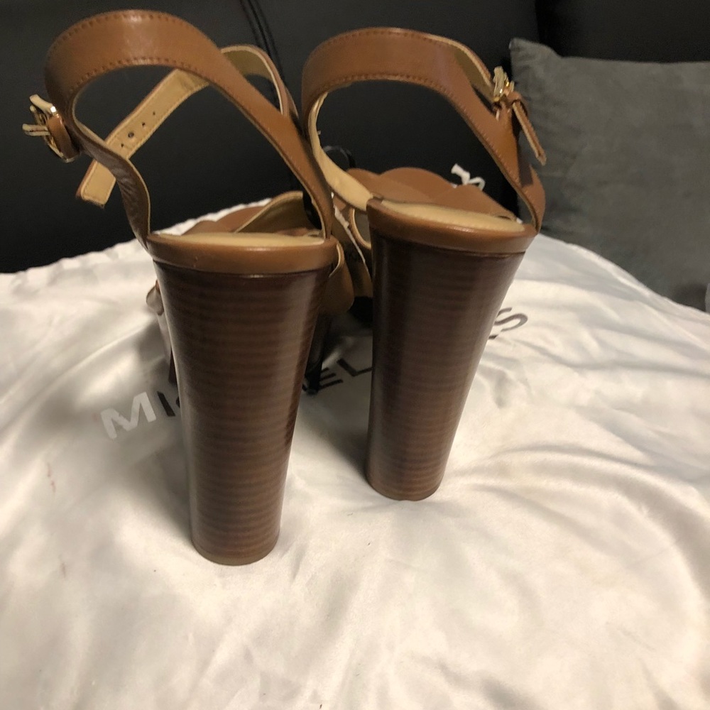 Chunky Heels New 5-1/2” W/ 1-1/2” Platform “‘New”’ - image 5